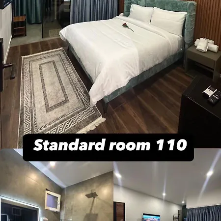 Holiday Apartments 티라나